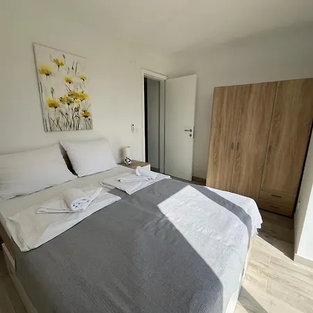 Isola Bella - B2 Apartamento Povljana