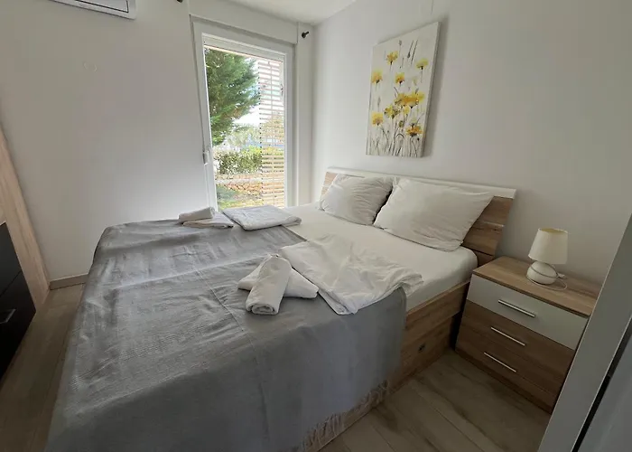 Isola Bella - B2 Apartament Povljana